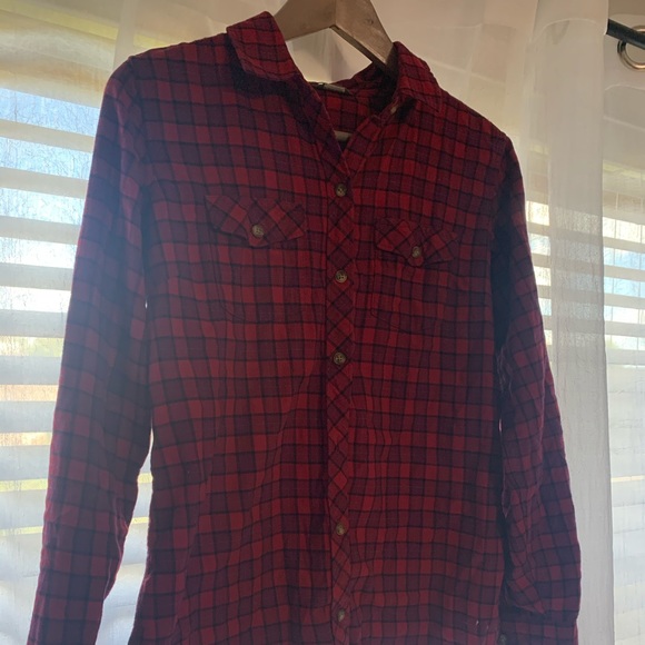 Eddie Bauer Women’s Red Flannel Shirt - Picture 2 of 2